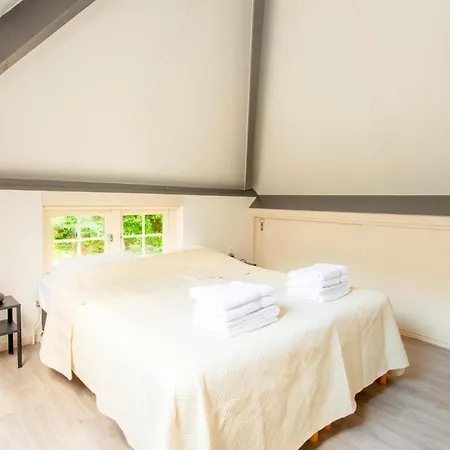 Chalé Beautiful And Charming Farmhouse In The Veluwe Epe
